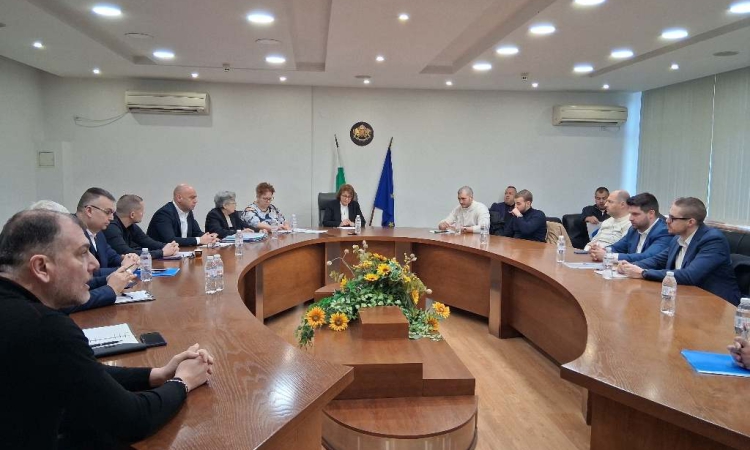 ЦИК ще определи окончателно ръководствата на РИК 16 и 17